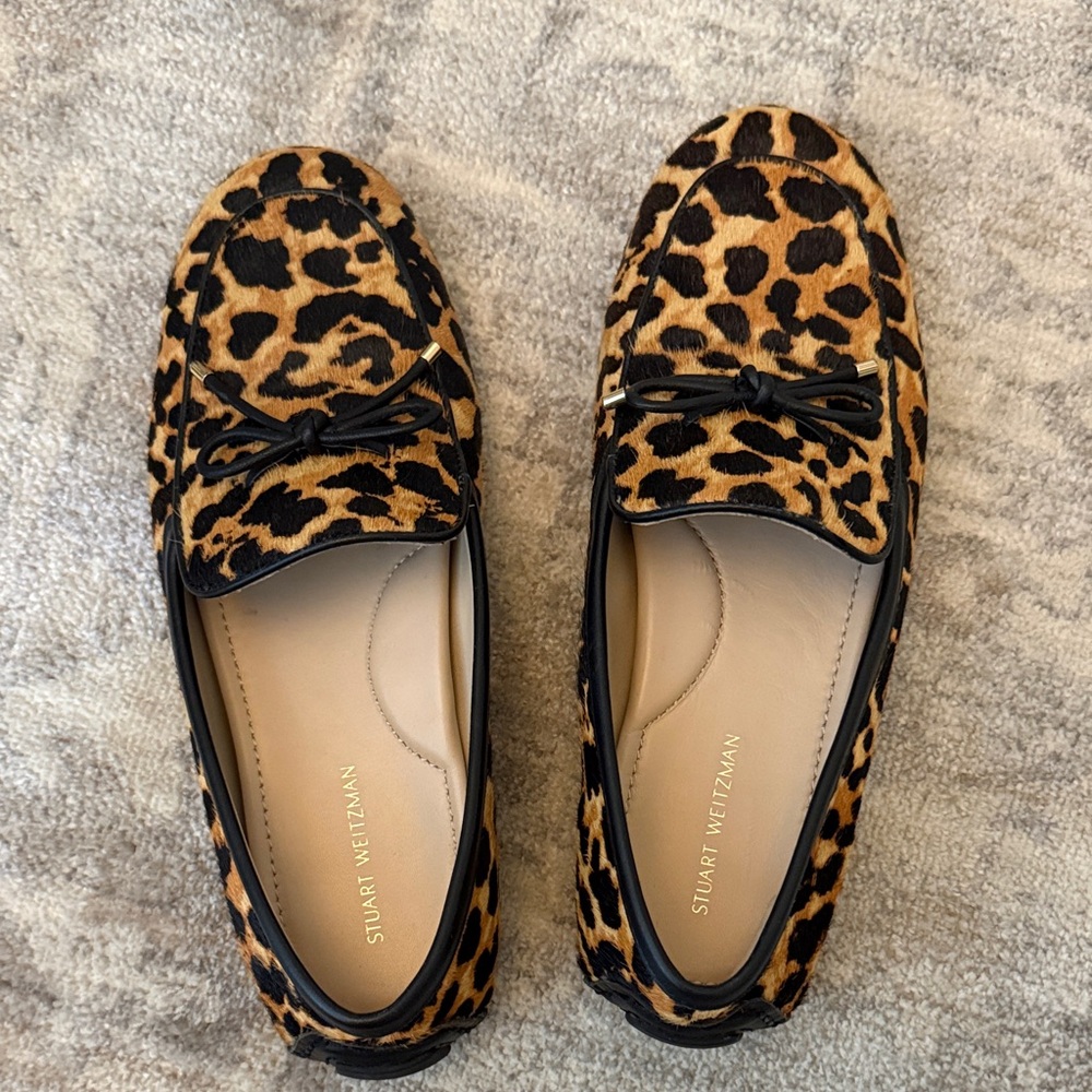 Stuart Weitzman Leopard Print Loafers - Gold and Black